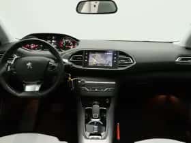 Peugeot 308 (2020) thumbnail 7