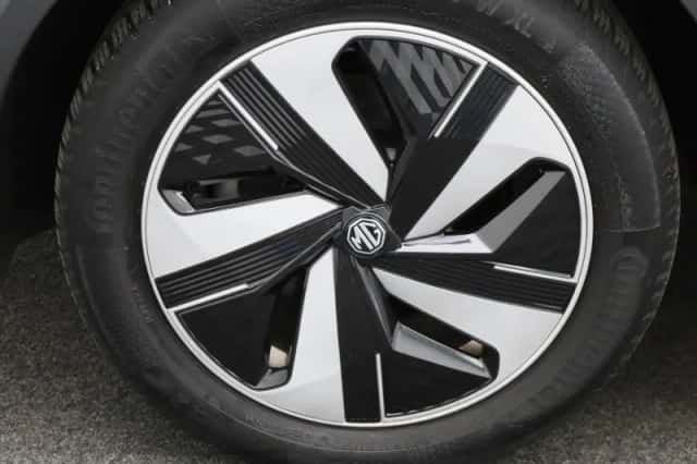 MG ZS EV (2023) thumbnail 14