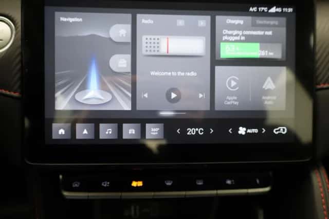 MG ZS EV (2023) thumbnail 17