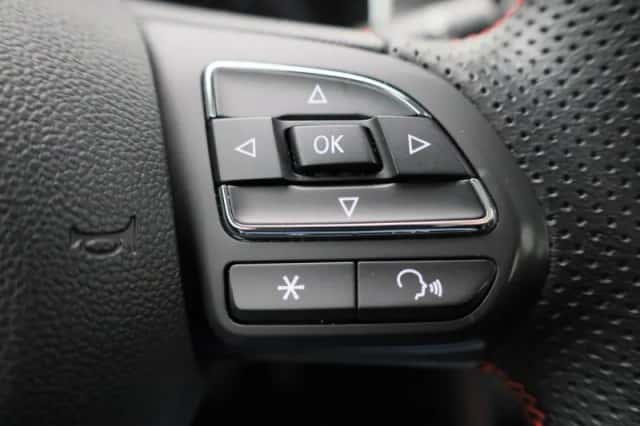 MG ZS EV (2023) thumbnail 18