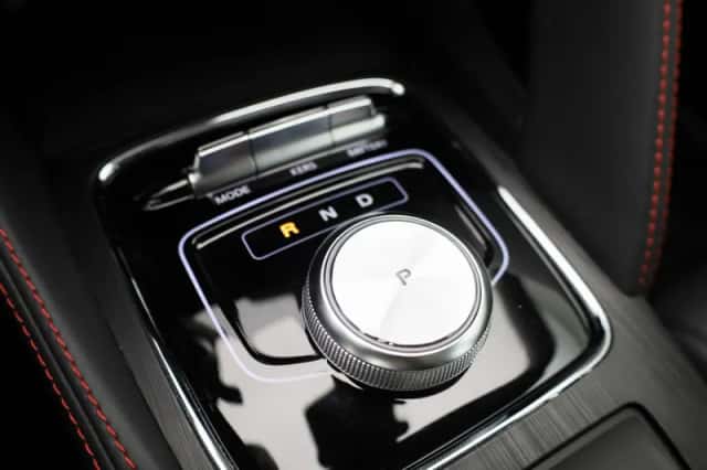 MG ZS EV (2023) thumbnail 28