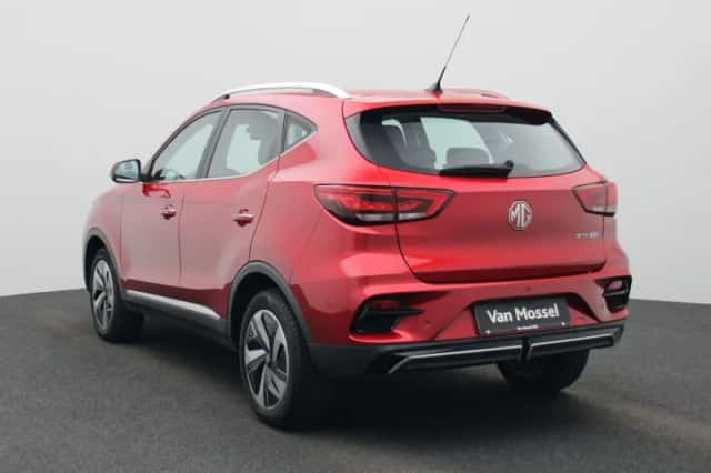 MG ZS EV (2023) thumbnail 3