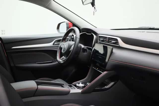 MG ZS EV (2023) thumbnail 32