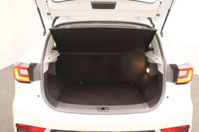 MG ZS EV (2020) thumbnail 18