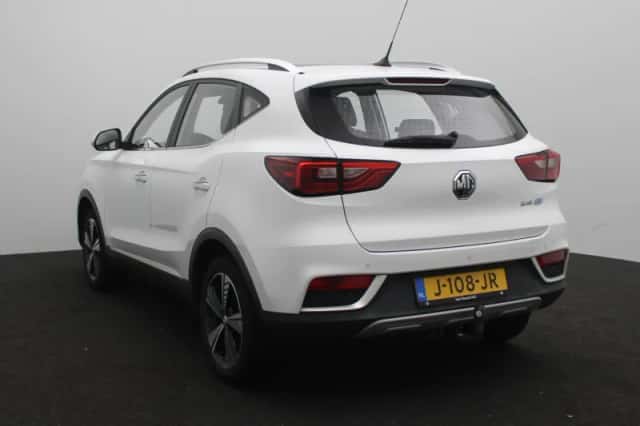 MG ZS EV (2020) thumbnail 3