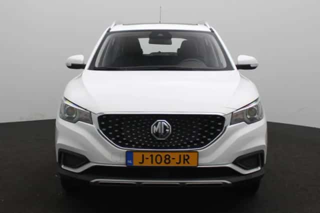 MG ZS EV (2020) thumbnail 4