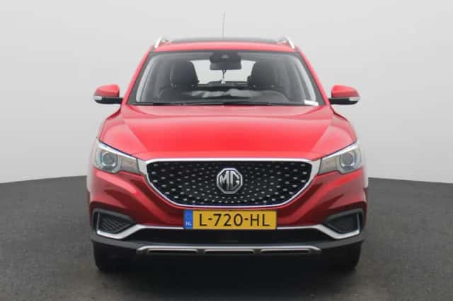 MG ZS EV (2021) thumbnail 4
