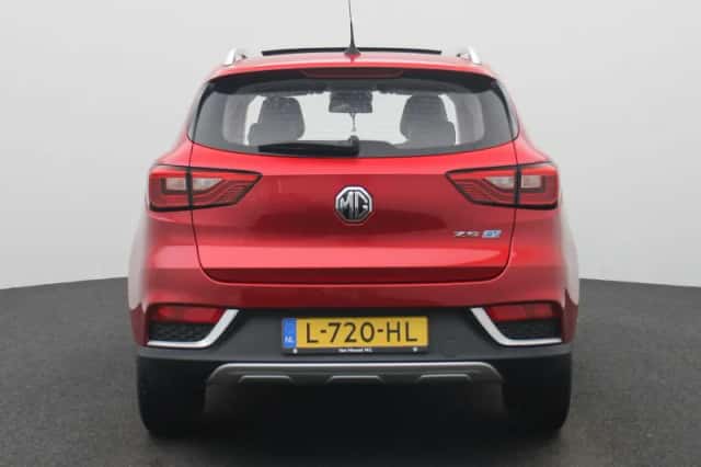 MG ZS EV (2021) thumbnail 6