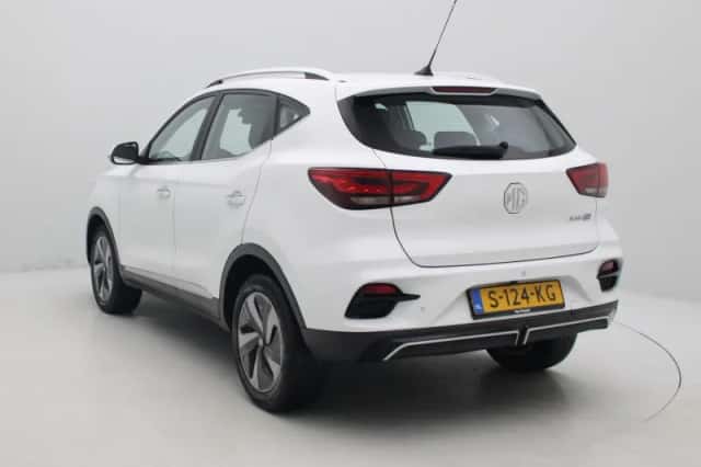 MG ZS EV (2023) thumbnail 3