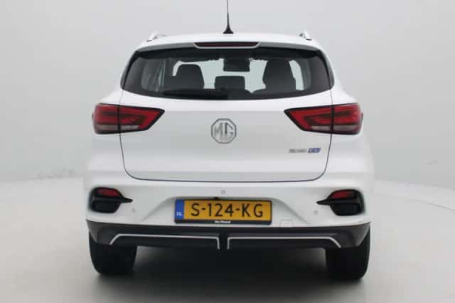MG ZS EV (2023) thumbnail 6