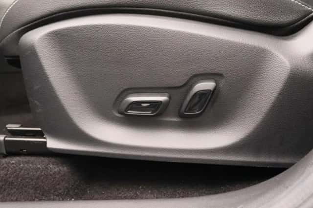 MG ZS EV (2021) thumbnail 14