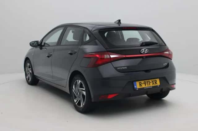 Hyundai i20 (2022) thumbnail 2