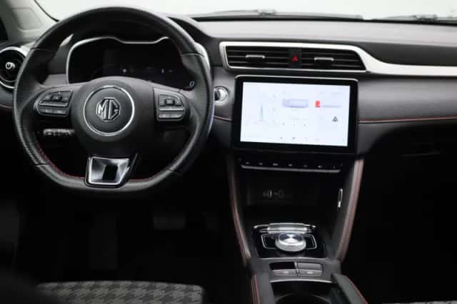 MG ZS EV (2023) thumbnail 4