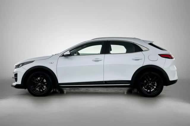 Kia XCeed (2021) thumbnail 3