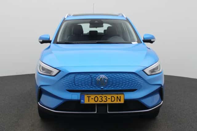 MG ZS EV (2023) thumbnail 5
