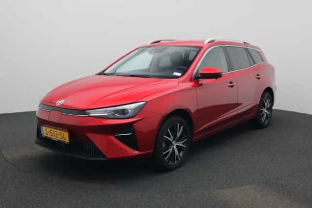 MG MG5 (2023) thumbnail 1