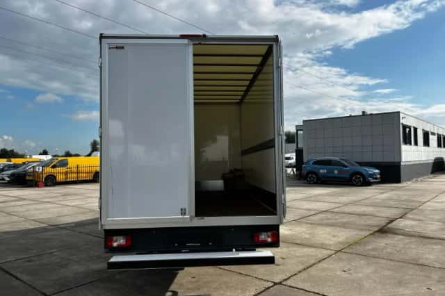 Maxus eDeliver9 (2026) thumbnail 6