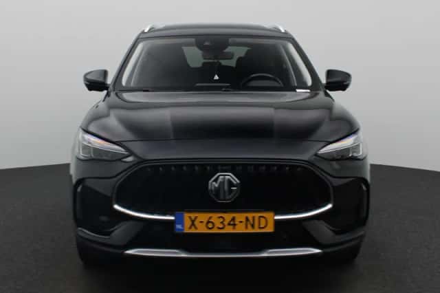 MG MG HS (2023) thumbnail 3
