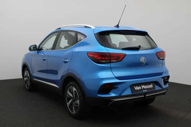 MG ZS EV (2023) thumbnail 3