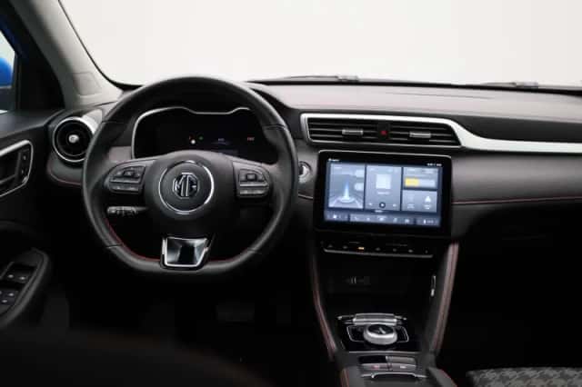 MG ZS EV (2023) thumbnail 6