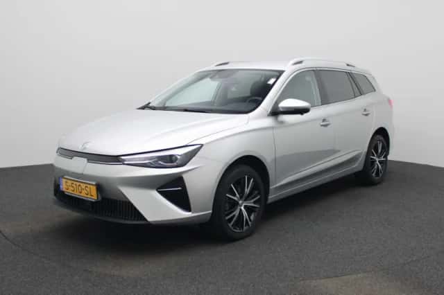 MG MG5 (2023) thumbnail 1