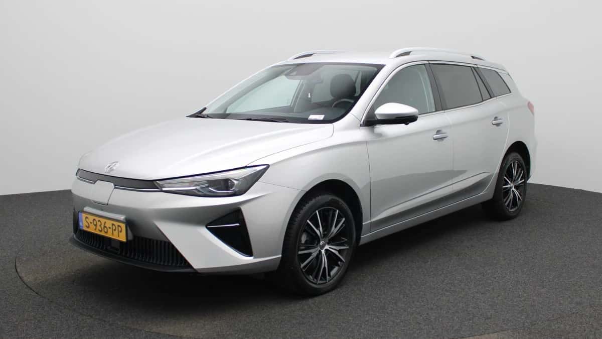 MG MG5 (2023) — foto 1