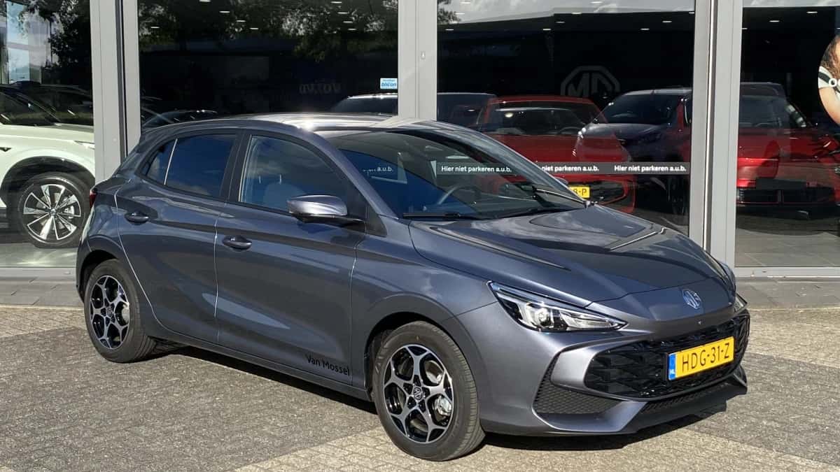 MG MG3 — foto 1