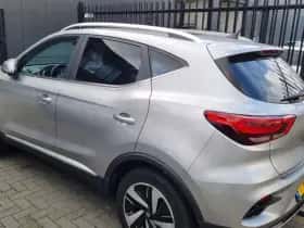 MG ZS EV (2023) thumbnail 2