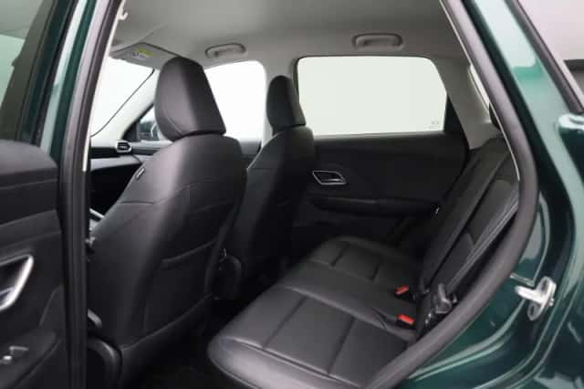 MG ZS (2025) thumbnail 4