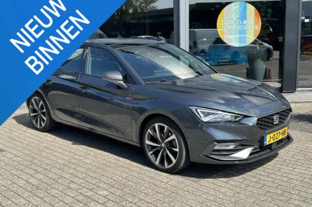 SEAT Leon (2020) thumbnail 1