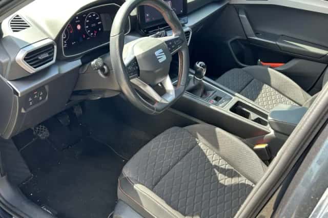 SEAT Leon (2020) thumbnail 2