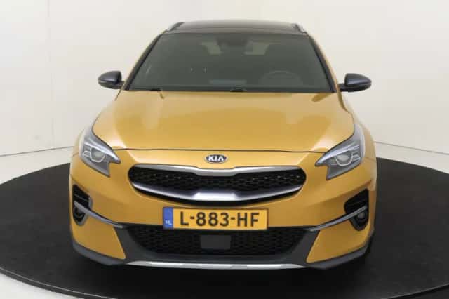 Kia XCeed (2021) thumbnail 6