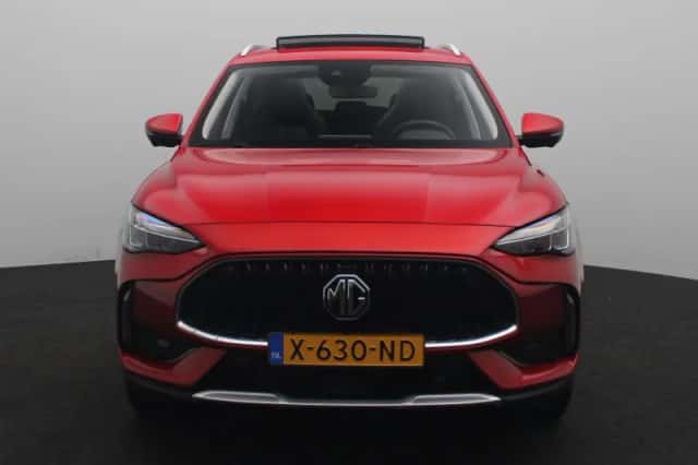 MG MG HS (2023) thumbnail 3