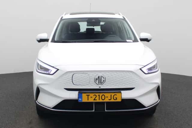 MG ZS EV (2023) thumbnail 5