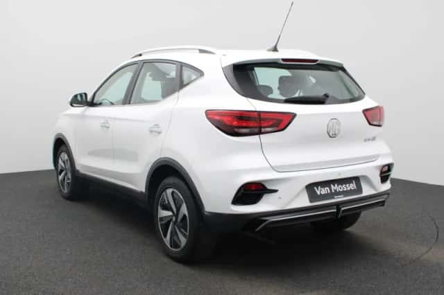 MG ZS EV (2023) thumbnail 3