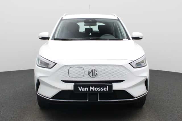 MG ZS EV (2023) thumbnail 4
