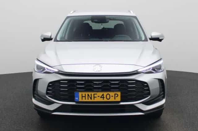 MG ZS (2025) thumbnail 4