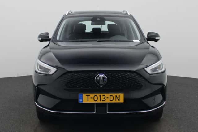 MG ZS EV (2023) thumbnail 5
