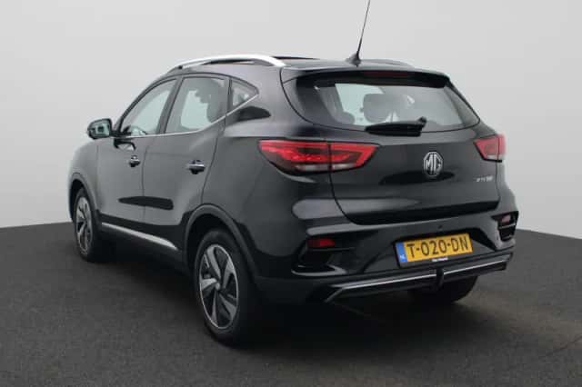 MG ZS EV (2023) thumbnail 4