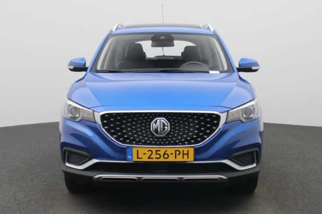 MG ZS EV (2021) thumbnail 5