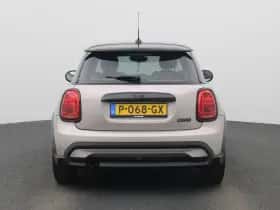 MINI Cooper (2022) thumbnail 5