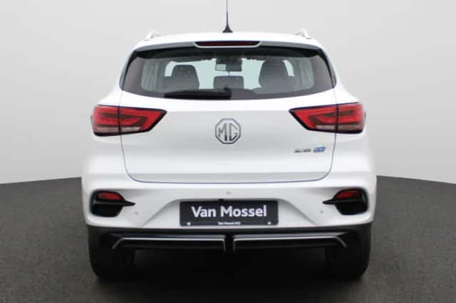MG ZS EV (2023) thumbnail 5