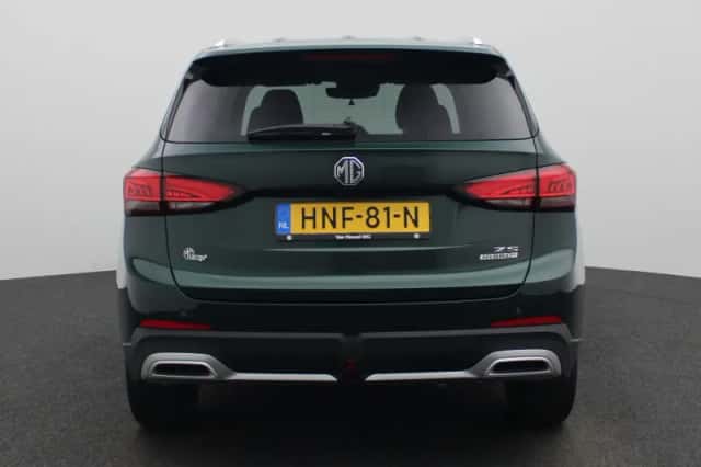 MG ZS (2025) thumbnail 5