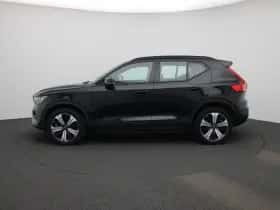 Volvo XC40 (2023) thumbnail 4