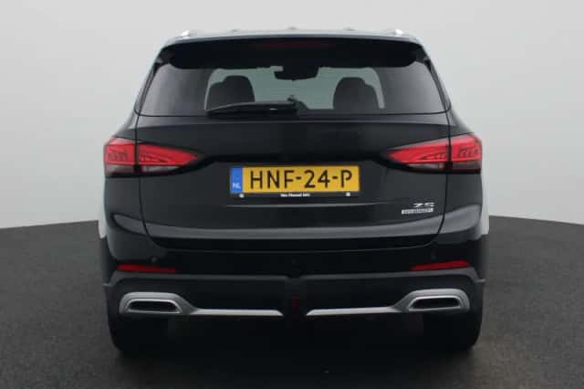 MG ZS (2025) thumbnail 5