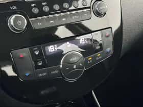 Nissan Pulsar (2018) thumbnail 18