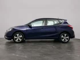 Nissan Pulsar (2018) thumbnail 8