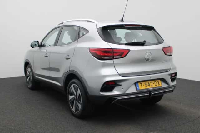 MG ZS EV (2023) thumbnail 2