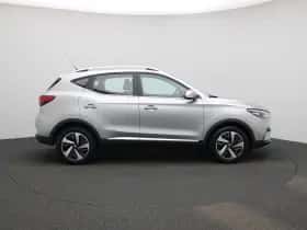 MG ZS EV (2023) thumbnail 6
