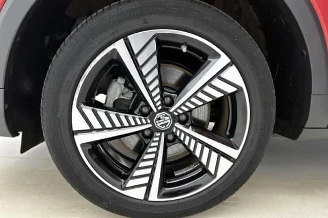 MG ZS EV (2019) thumbnail 17